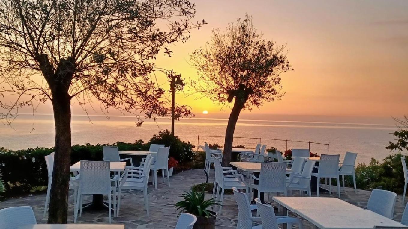 Casa Vacanze Con Piscina E Vista Mare Esclusiva Per Coppie E Famiglie, Relax E Tranquillita Tertenìa Dış mekan fotoğraf